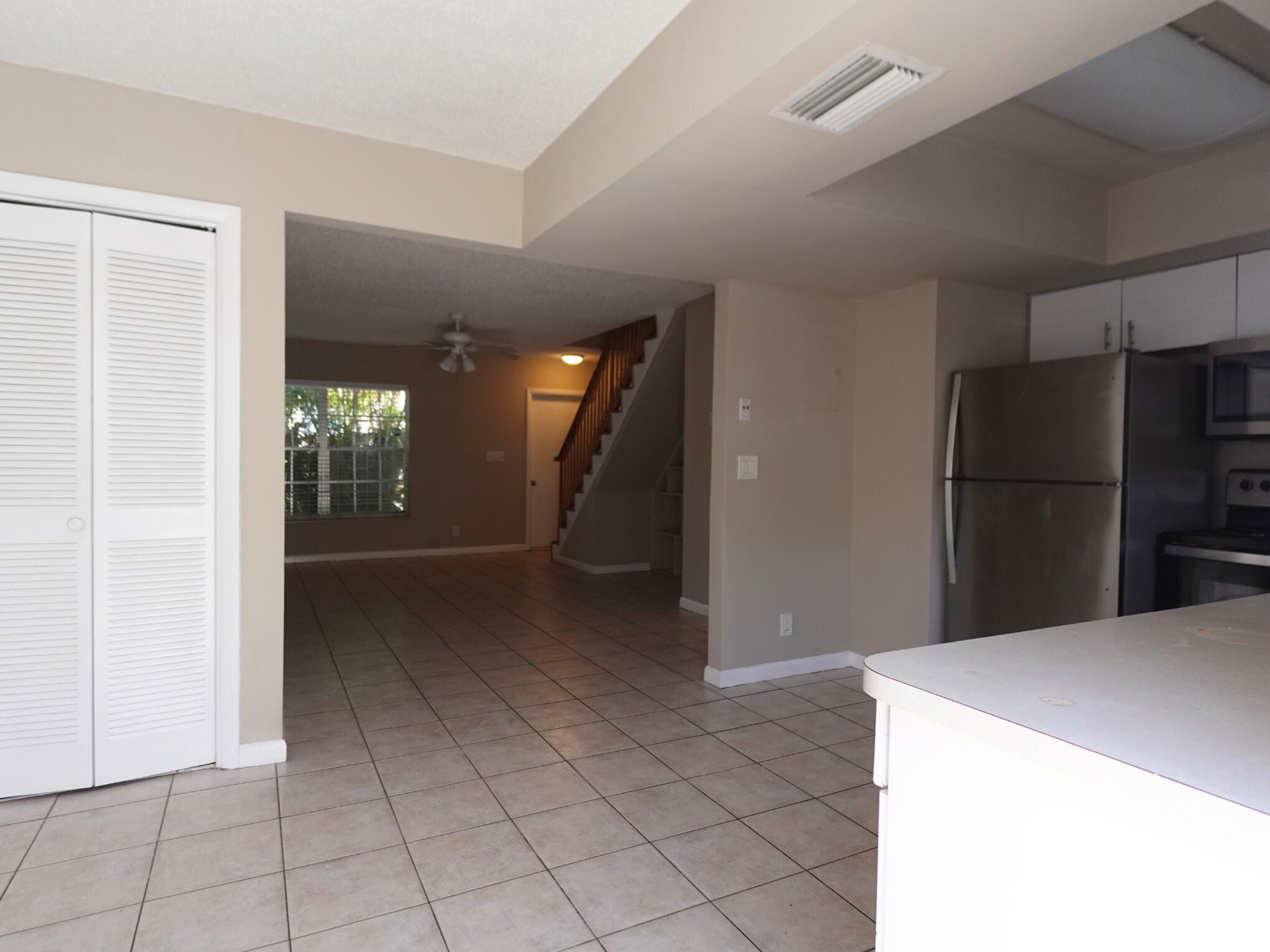 TAM OSHANTER GARDENS FAMILY - Residential