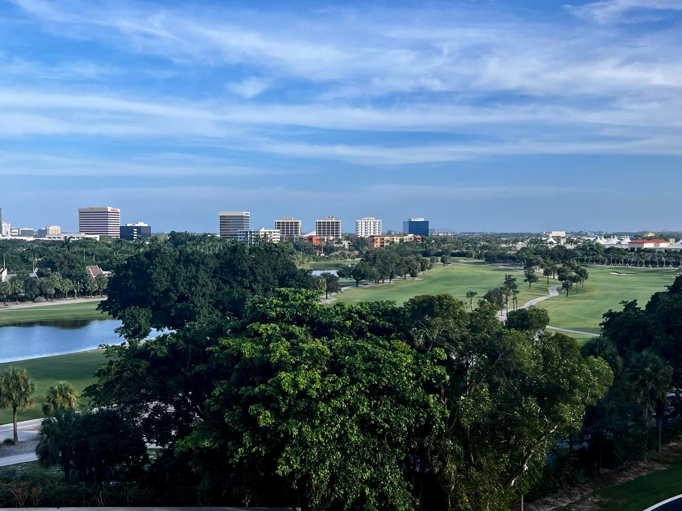 LANDS OF THE PRESIDENT CONDO 7 - Residential