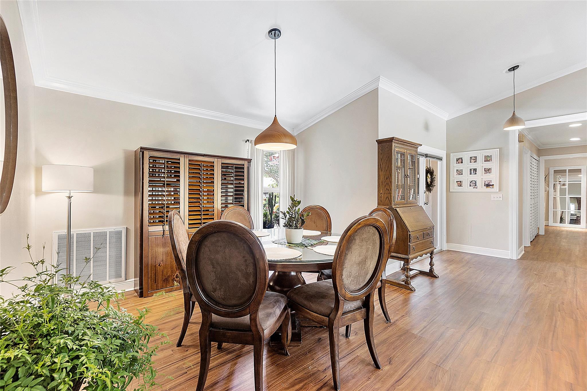 MAPLEWOOD - Residential