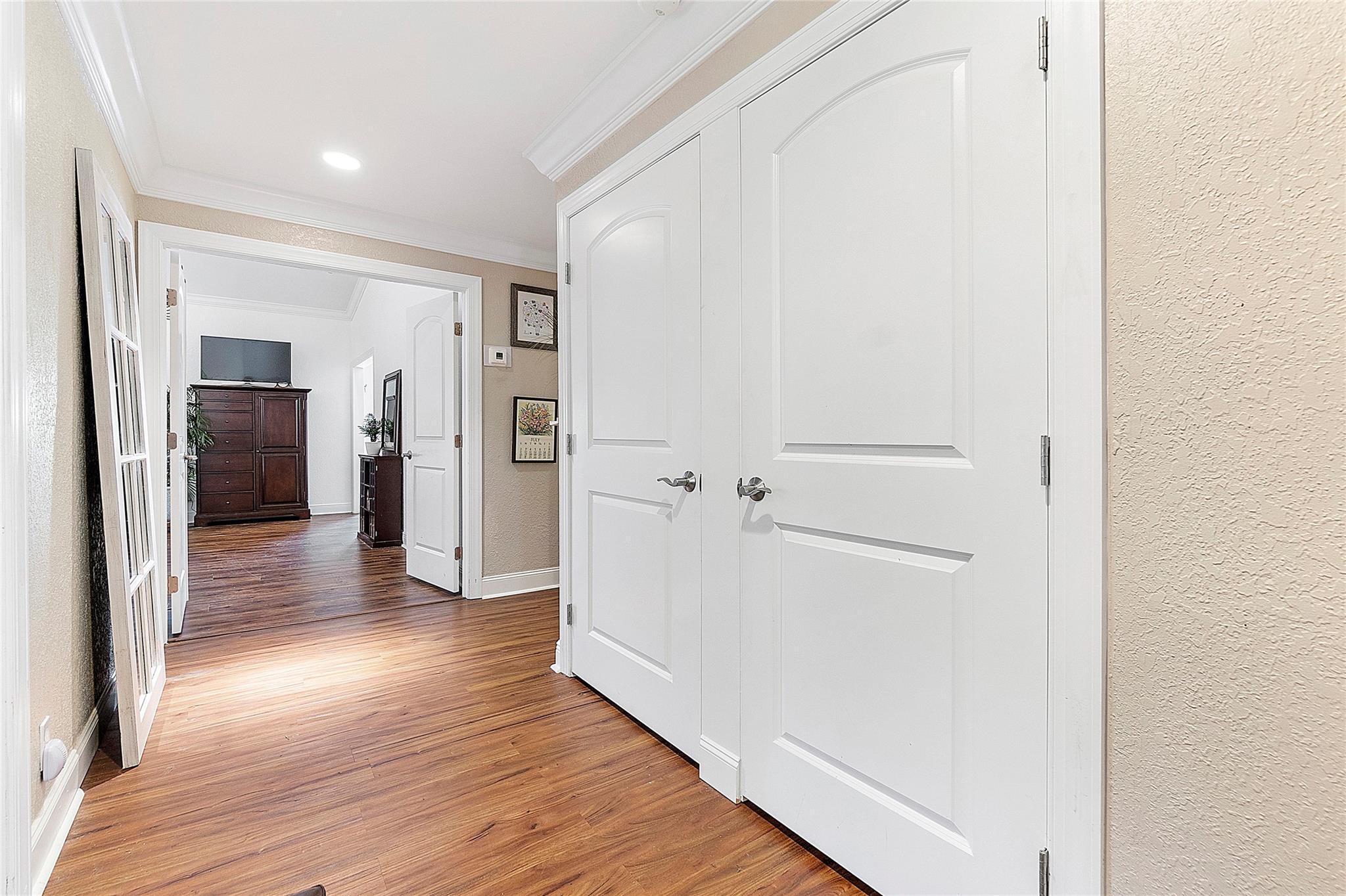 MAPLEWOOD - Residential