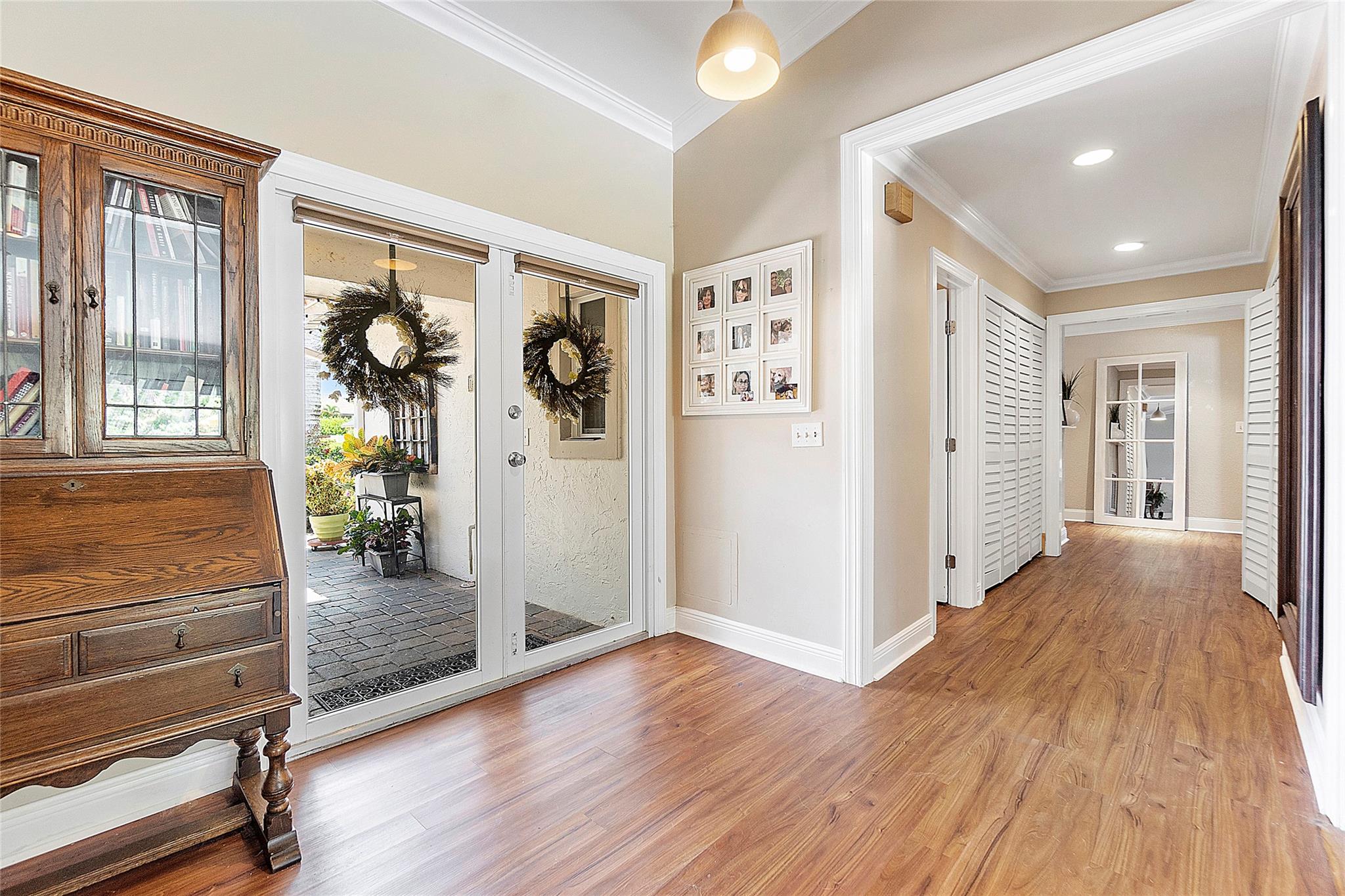 MAPLEWOOD - Residential