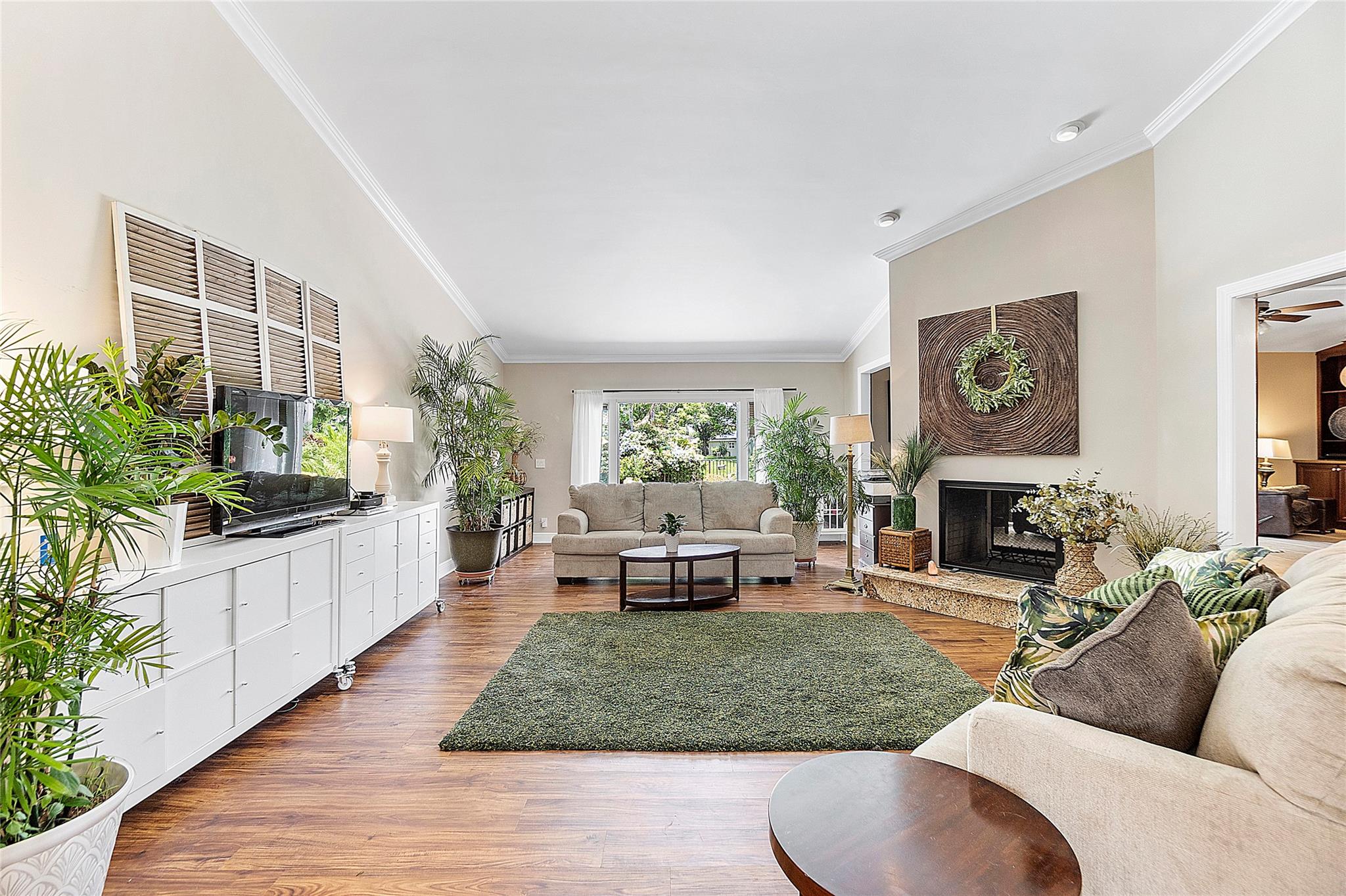 MAPLEWOOD - Residential