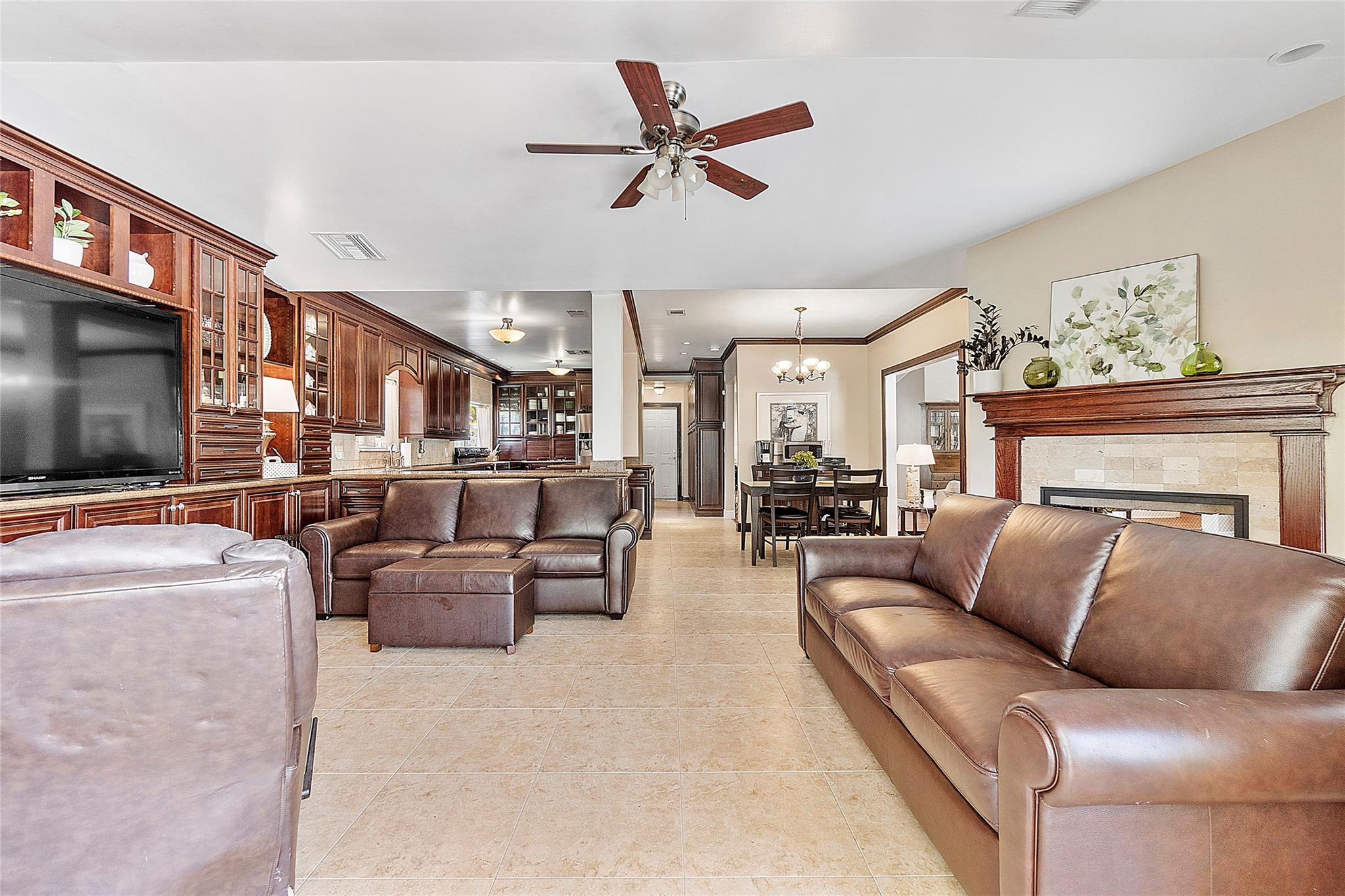 MAPLEWOOD - Residential