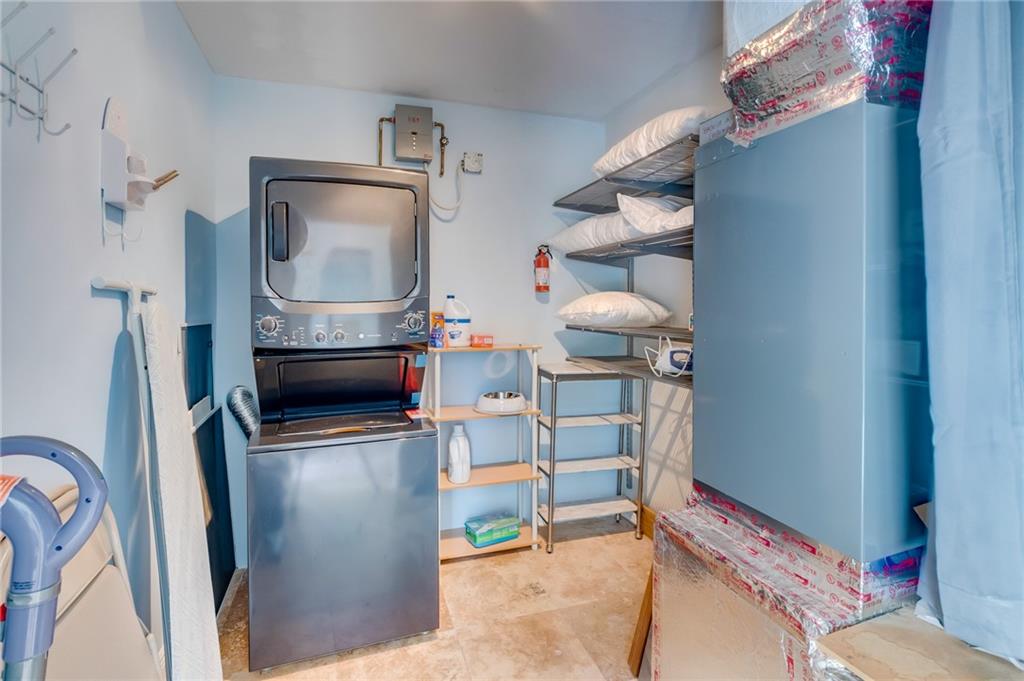 Croissant Park - Residential