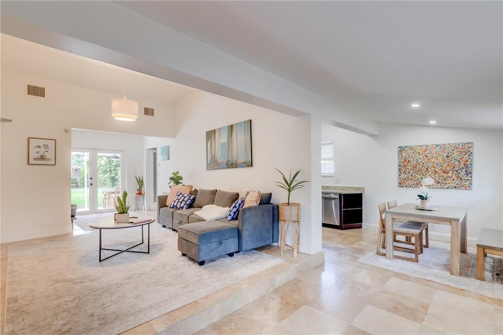 Croissant Park - Residential