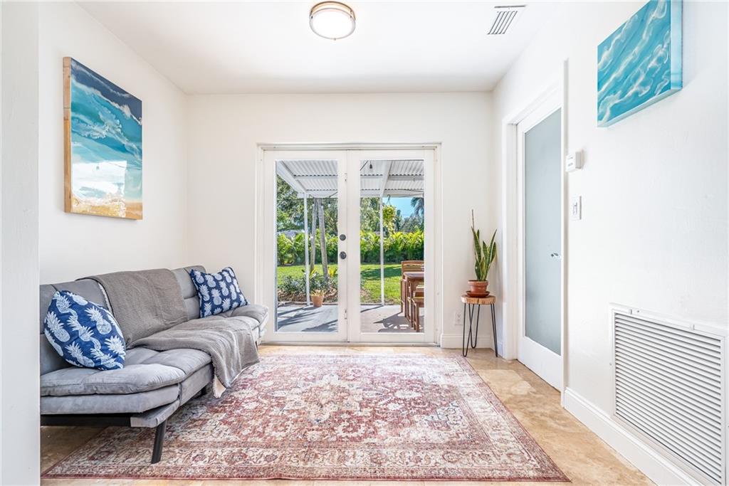 Croissant Park - Residential