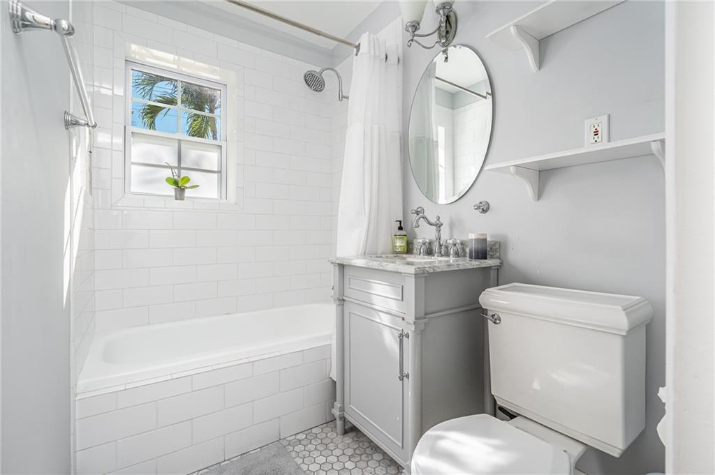 Croissant Park - Residential