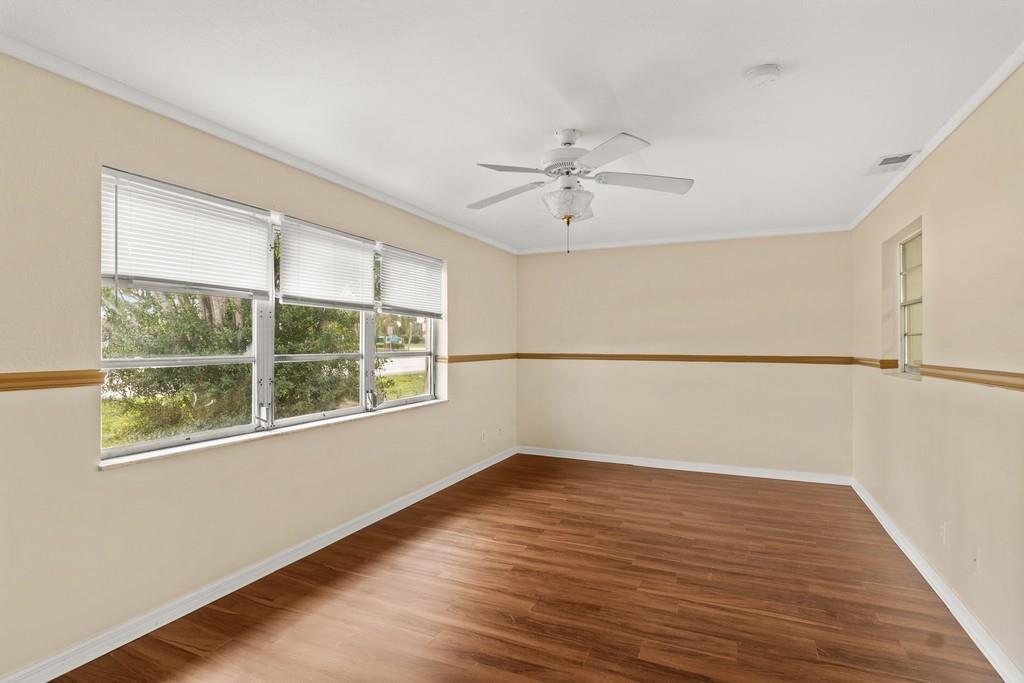 CRYSTAL SANDS - Residential