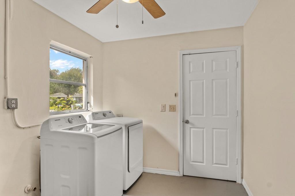 CRYSTAL SANDS - Residential