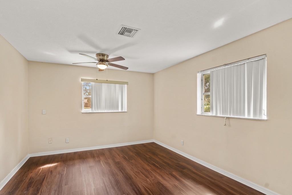 CRYSTAL SANDS - Residential