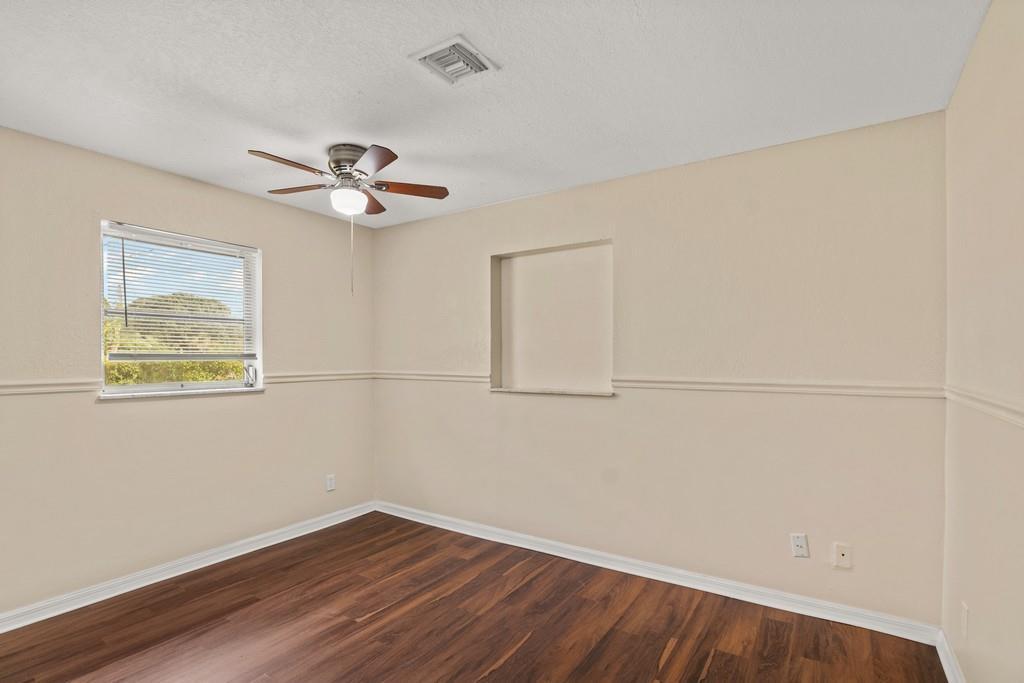 CRYSTAL SANDS - Residential