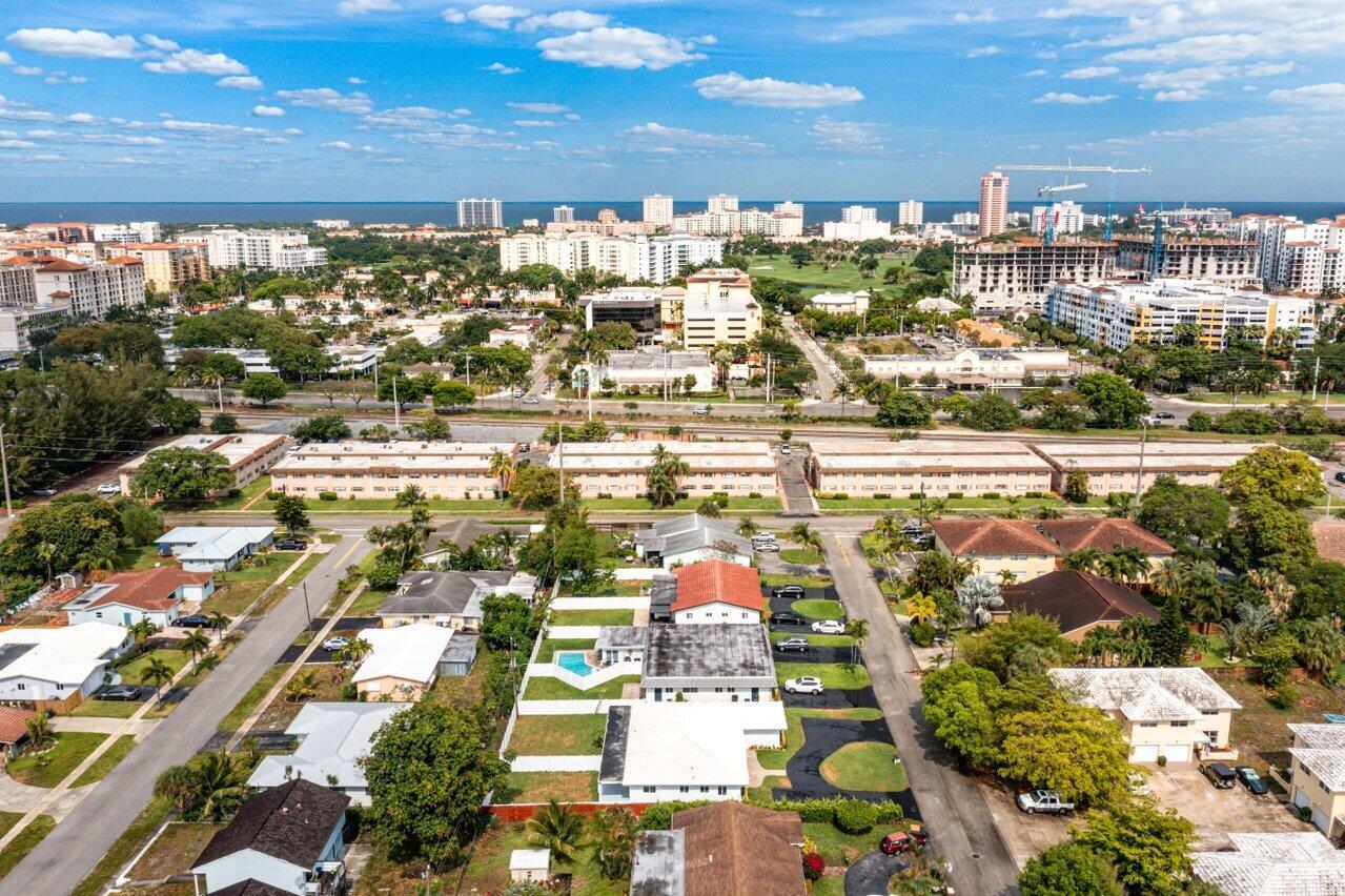 GATEWAY VILLAS - Residential Lease