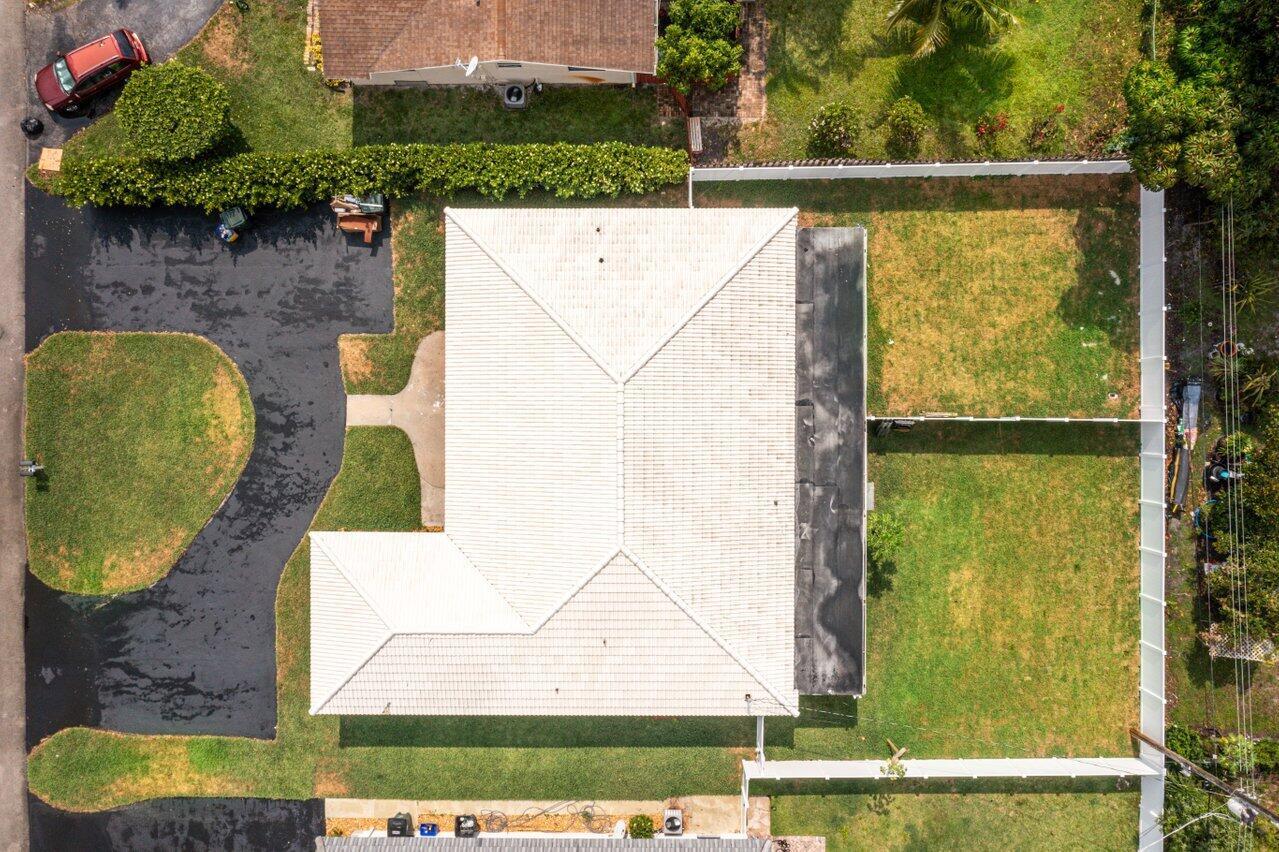 GATEWAY VILLAS - Residential Lease