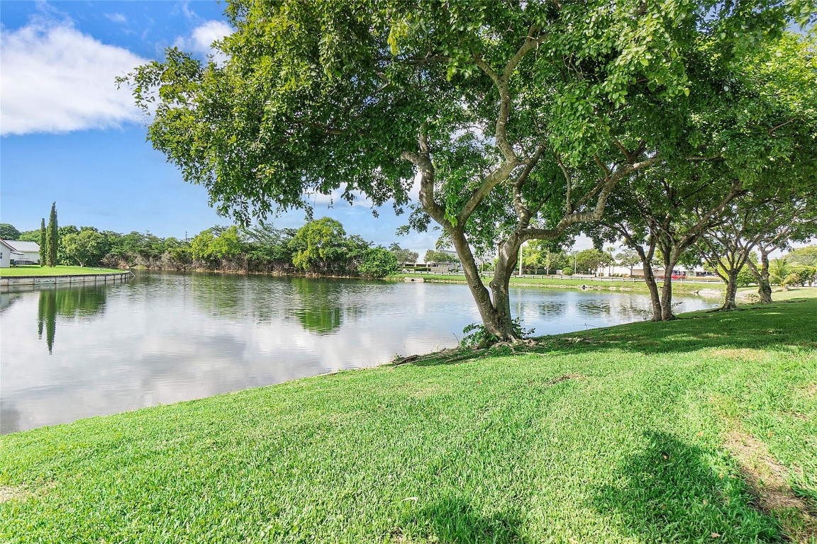 Tamarac Gardens - Residential