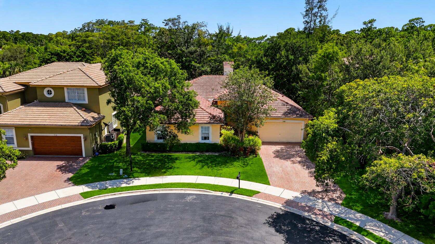 7104 NW 48TH Lane