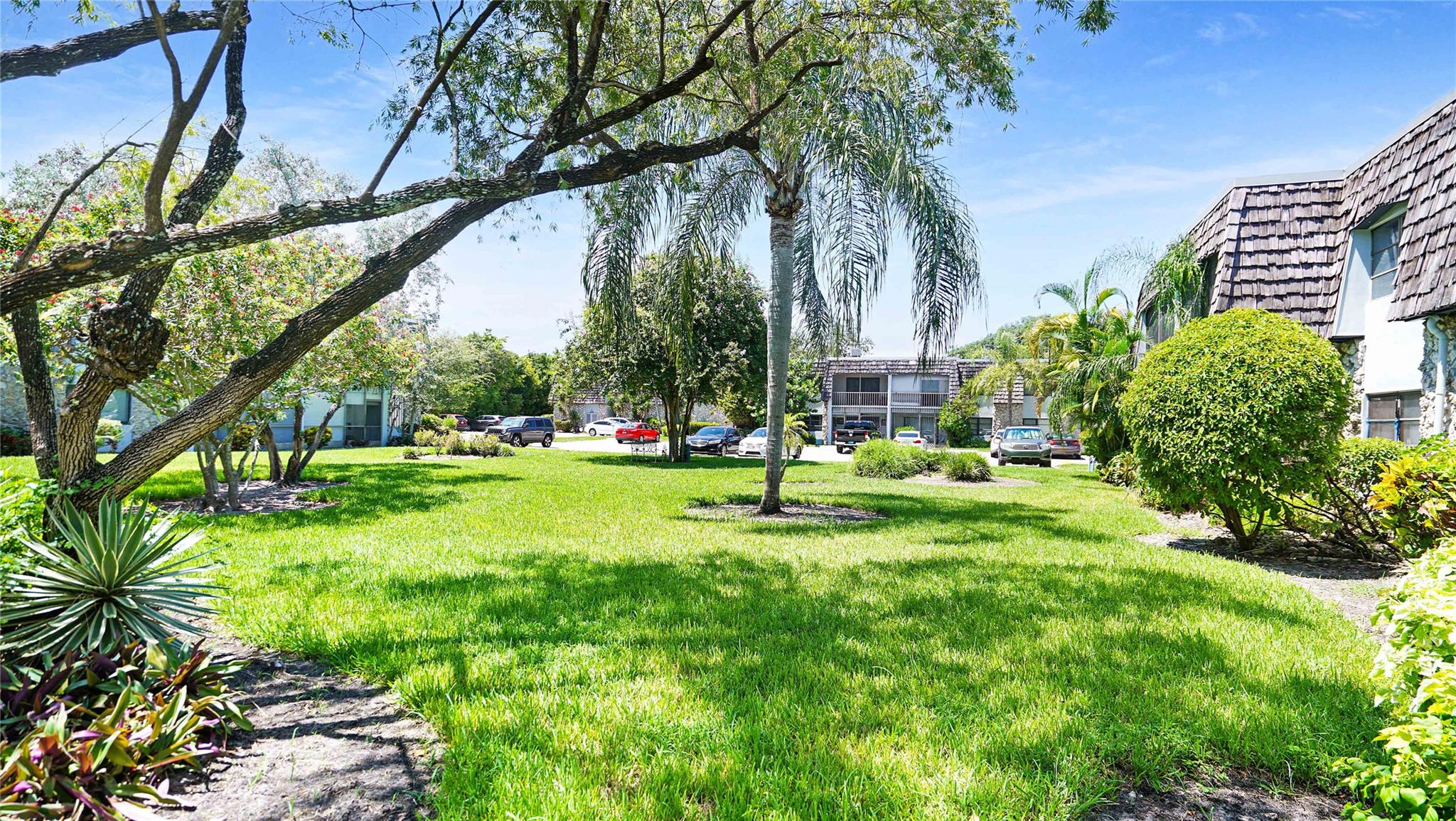 OAKLAND SHORES - Residential Lease