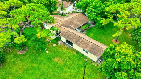 A home in Lake Worth