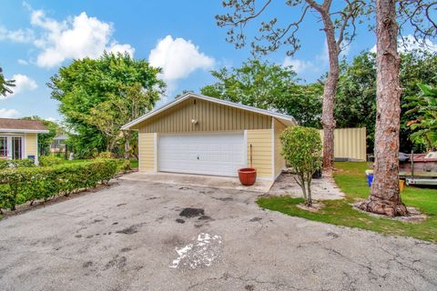 A home in Lake Worth