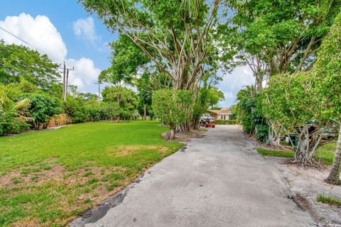 A home in Lake Worth