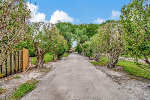 A home in Lake Worth