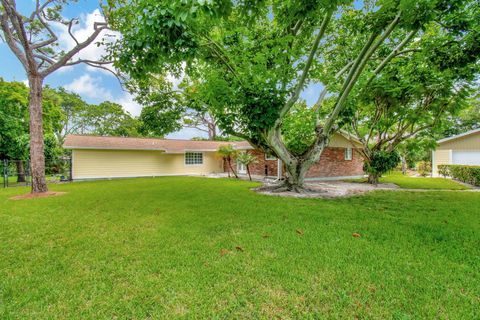 A home in Lake Worth