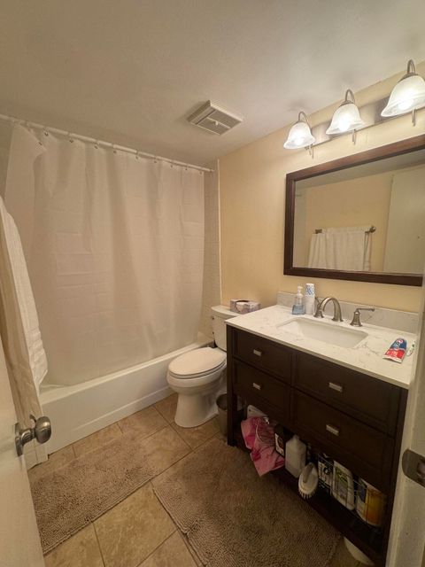Tiny photo for 9819 NW 3rd Court #3, Plantation, FL 33324 (MLS # B26016188)