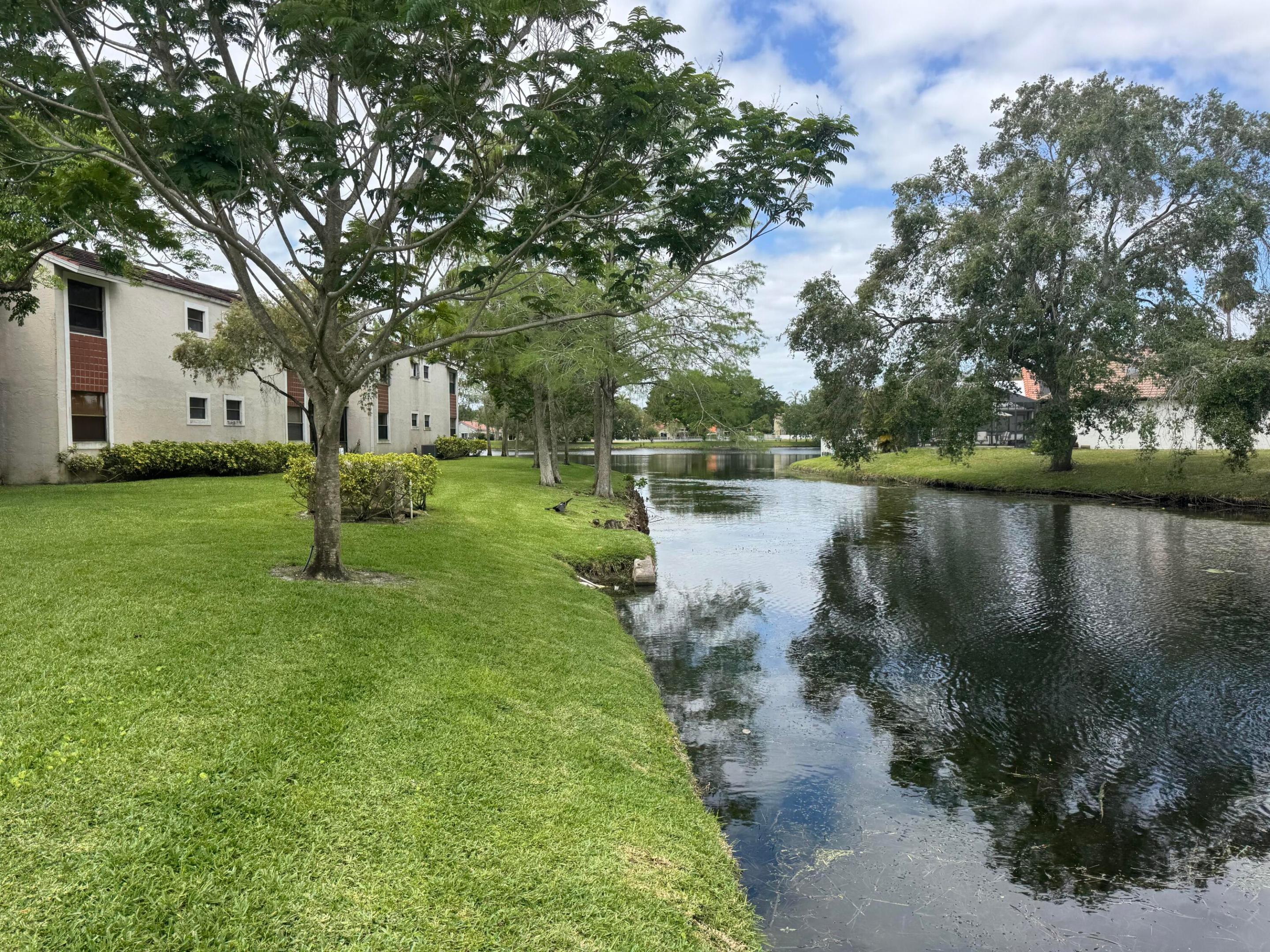QUATRAINE AT JACARANDA GARDENS - Residential