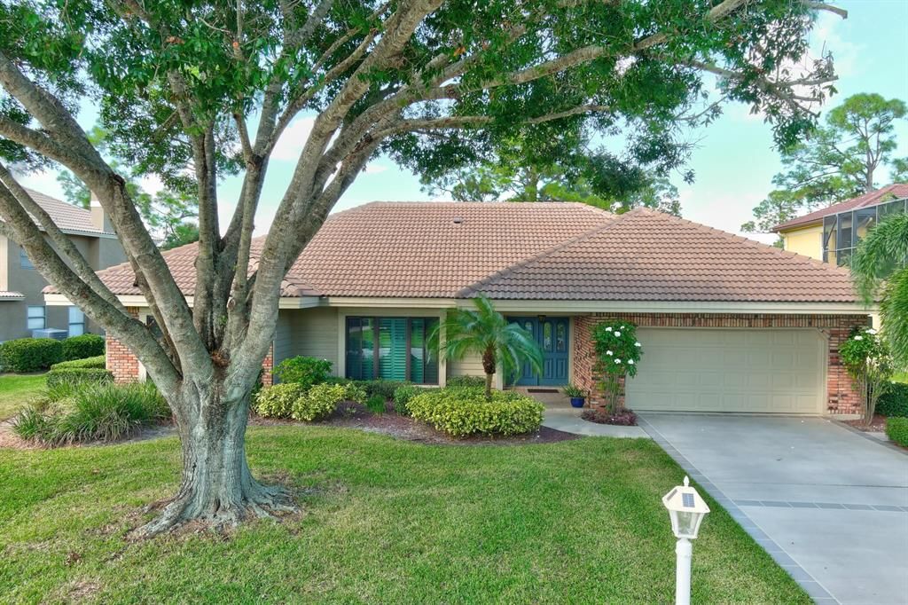 Photo of 1205 SW Paradise Cove, Port Saint Lucie, FL 34986 (MLS # R10753880)