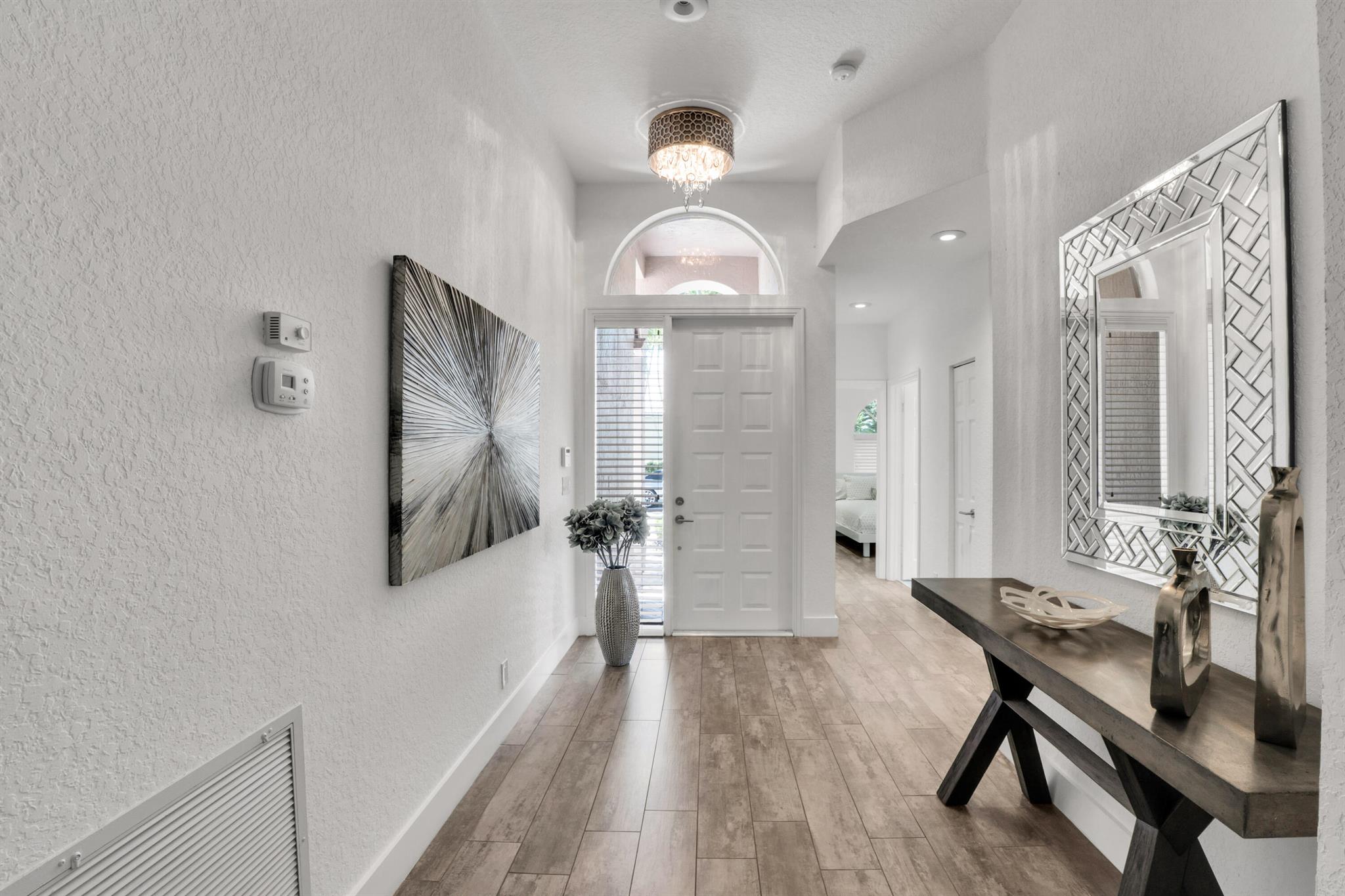 16677 Los Gatos Drive