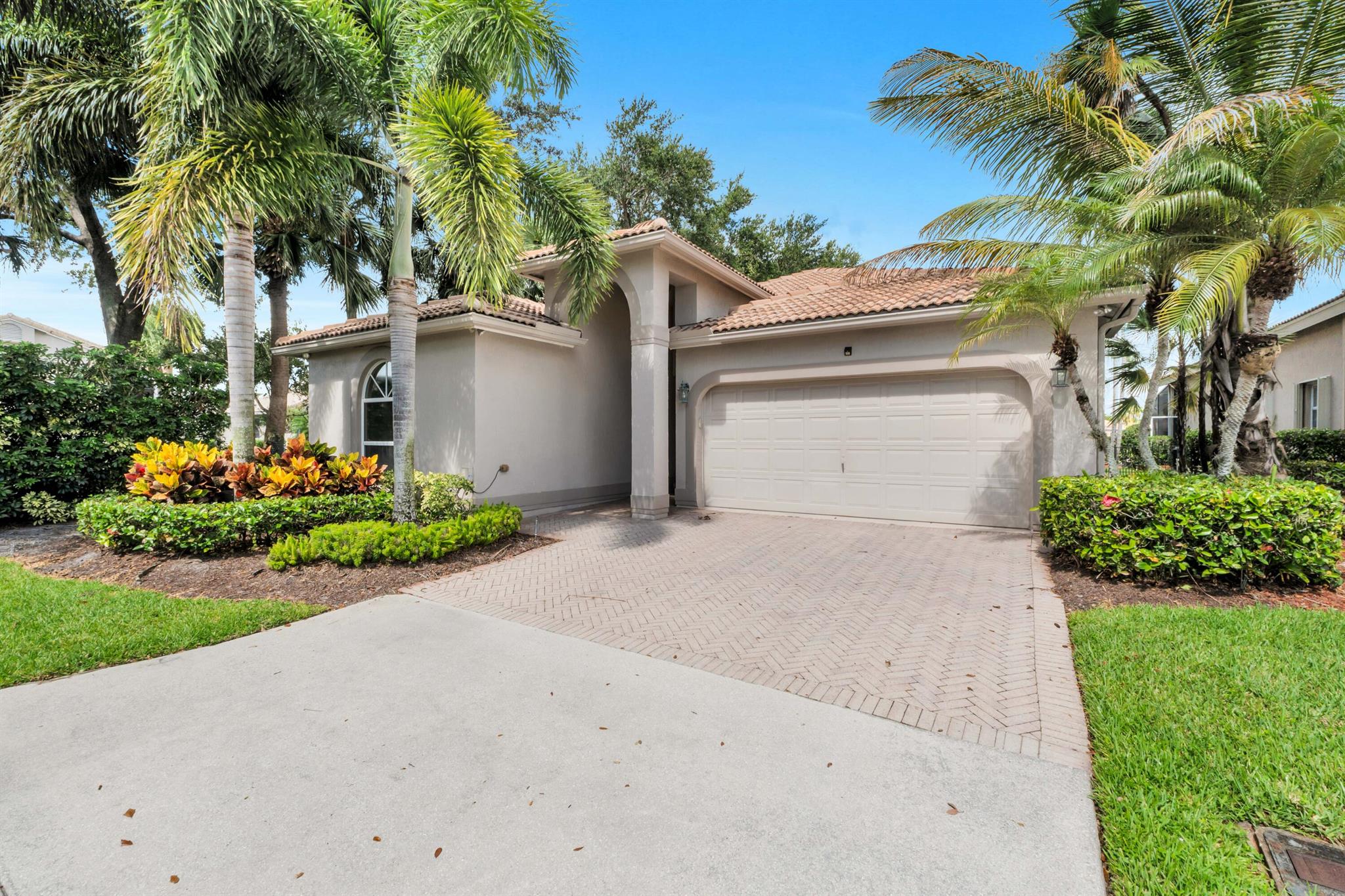 16677 Los Gatos Drive