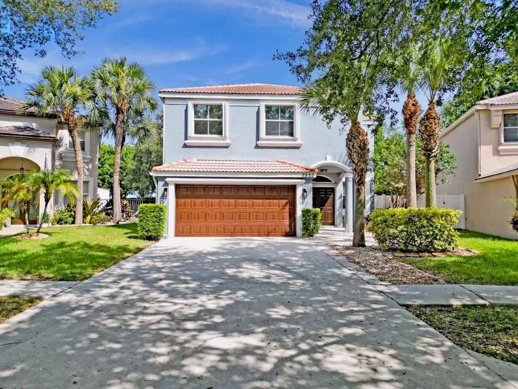 Photo of 7522 Oak Grove Circle, Lake Worth, FL 33467 (MLS # R11110024)