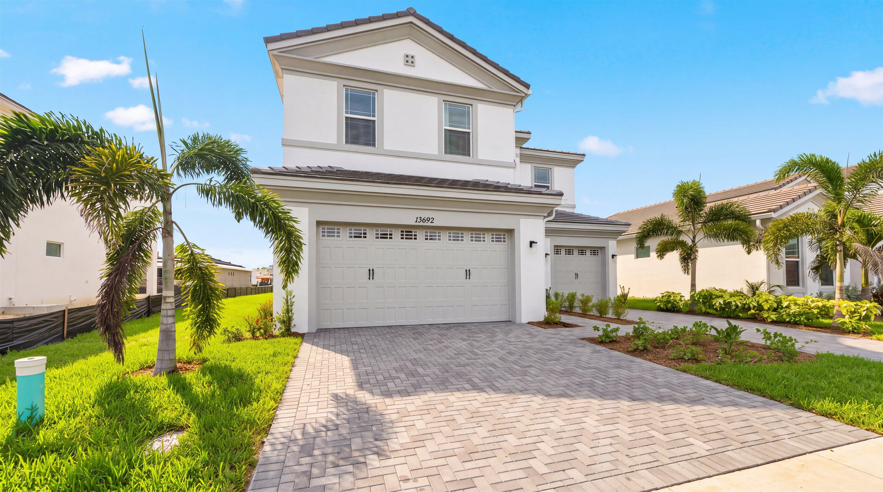 Properties 13692 Century Oak Circle
