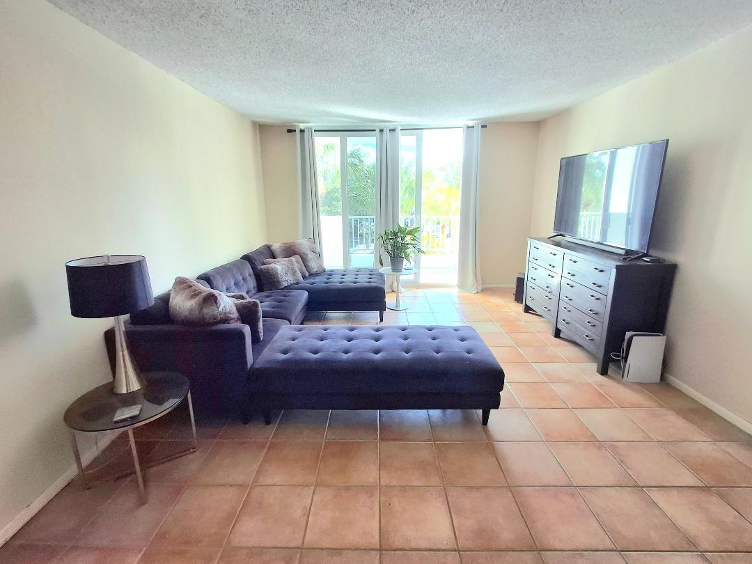Rio Espana Condo - Residential Lease