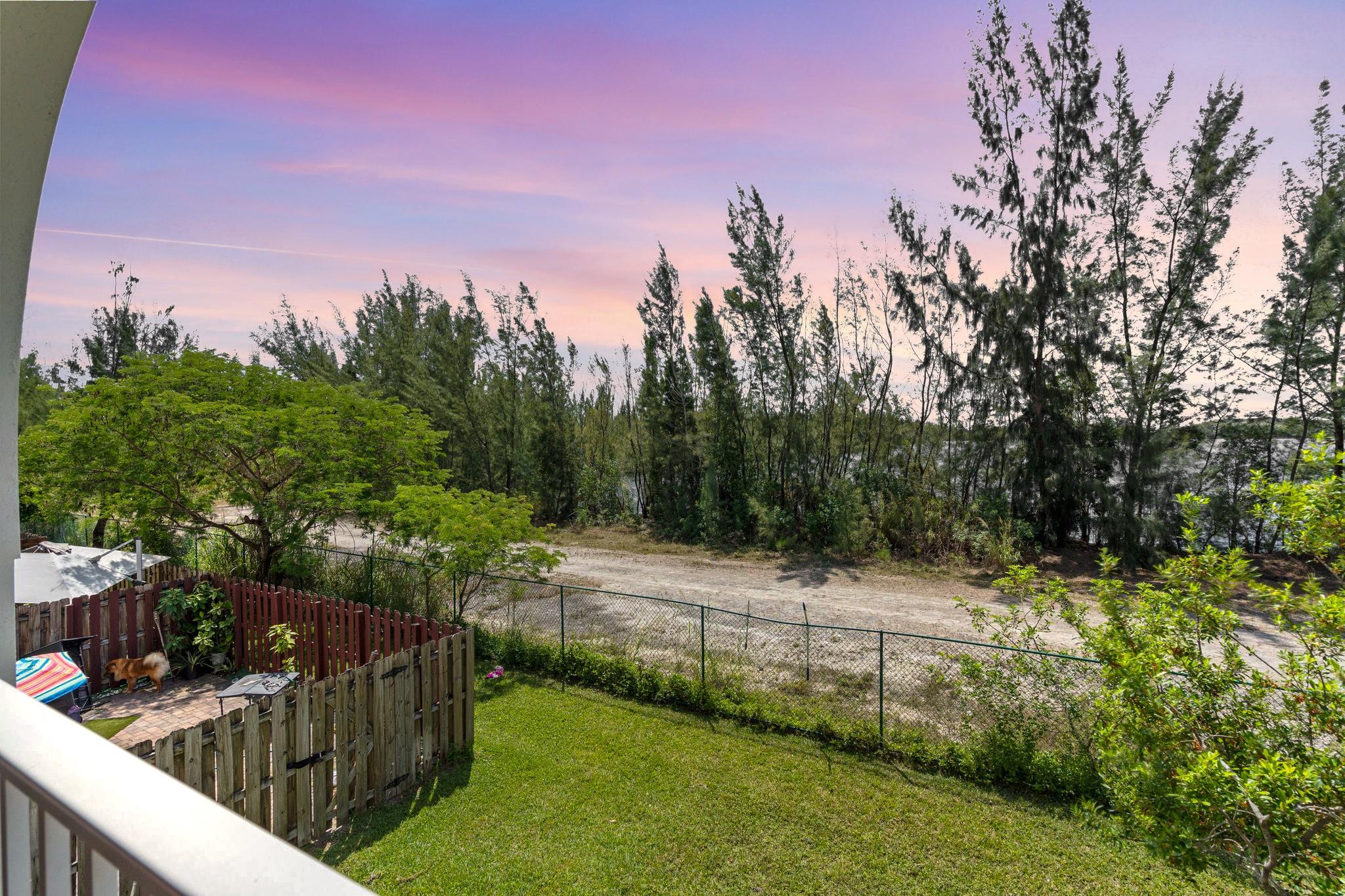 8650 NW 97th Ave 206