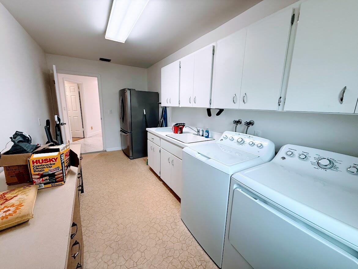 RIVER PARK-UNIT 4 - Residential Lease