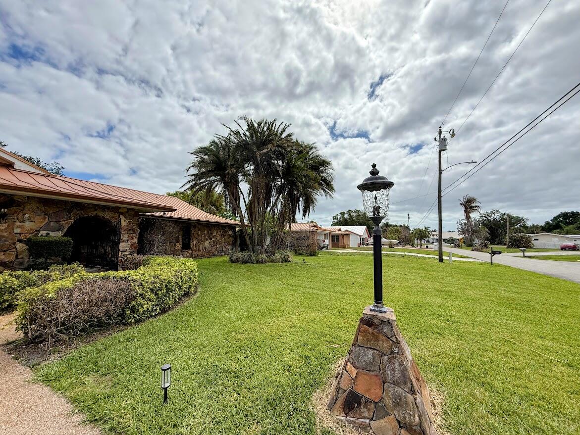 RIVER PARK-UNIT 4 - Residential Lease