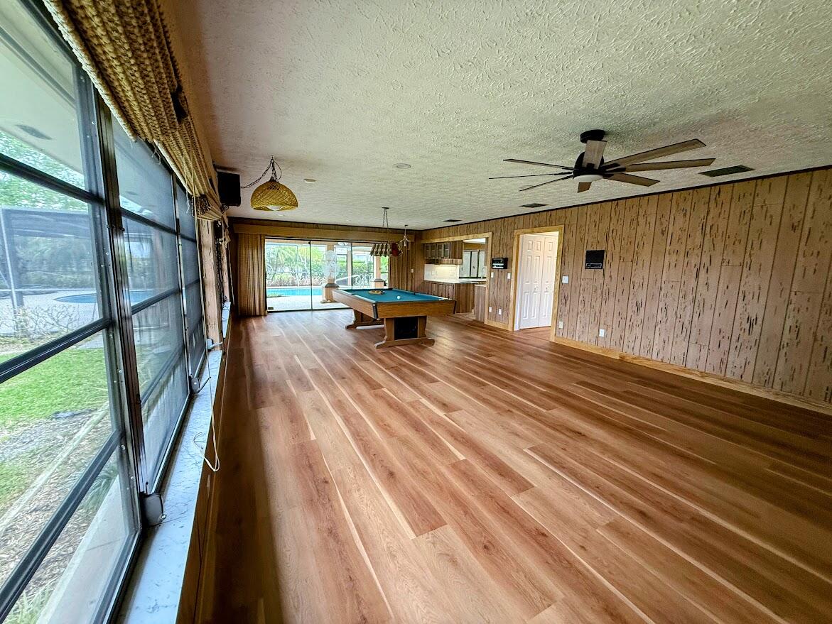 RIVER PARK-UNIT 4 - Residential Lease