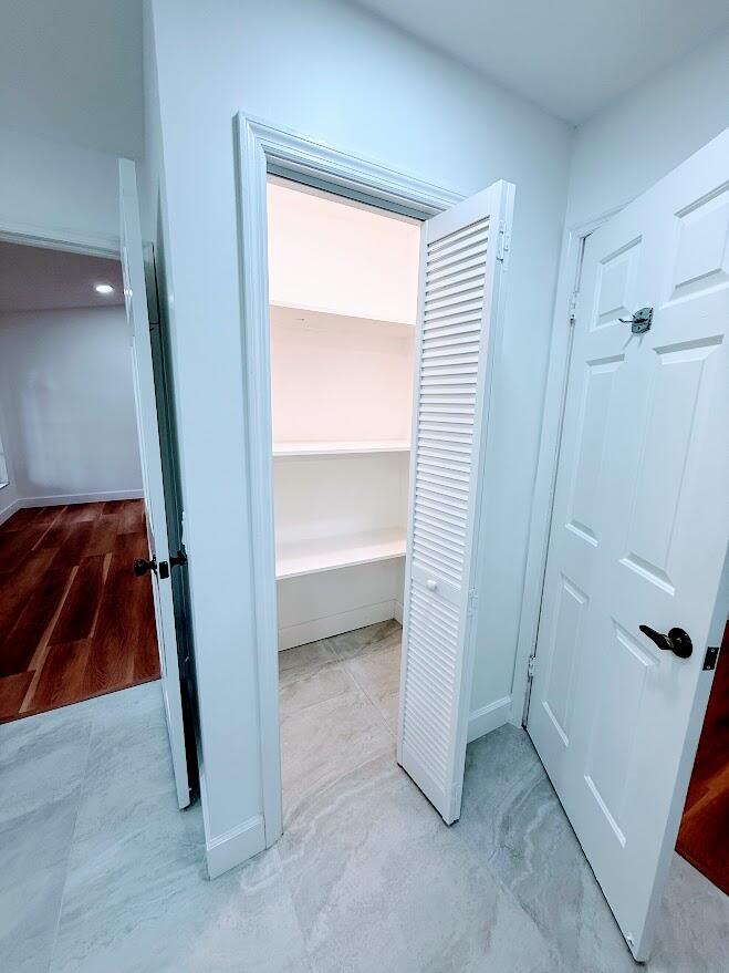 RIVER PARK-UNIT 4 - Residential Lease