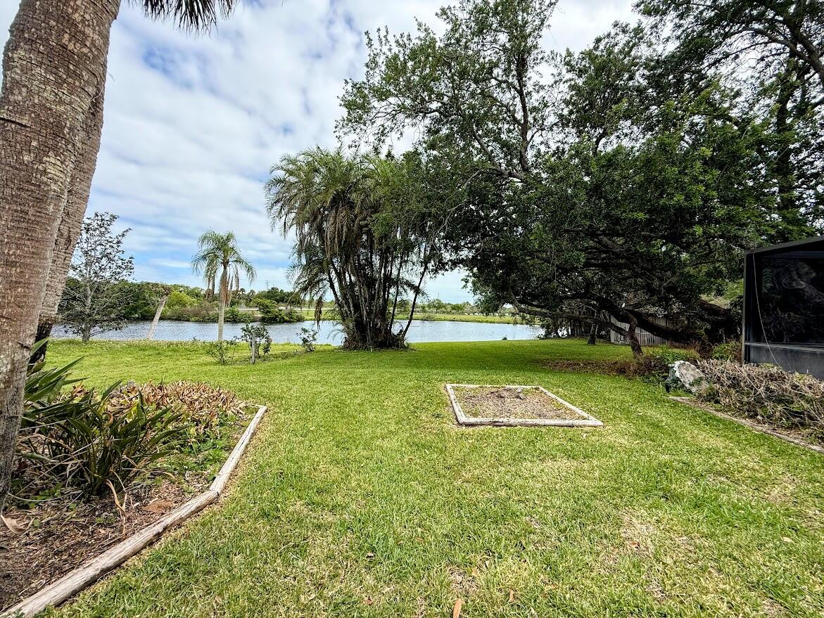 RIVER PARK-UNIT 4 - Residential Lease