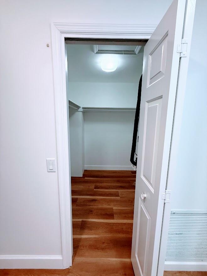 RIVER PARK-UNIT 4 - Residential Lease