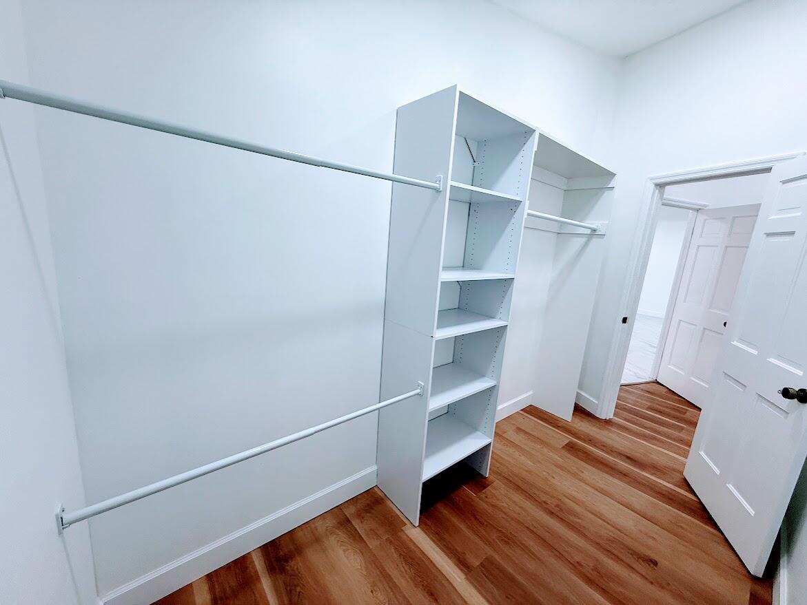 RIVER PARK-UNIT 4 - Residential Lease