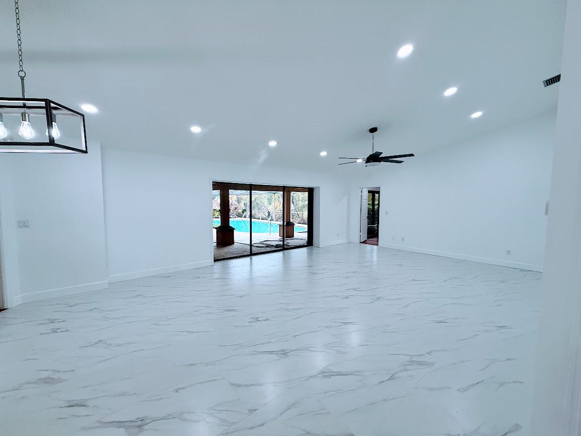 RIVER PARK-UNIT 4 - Residential Lease