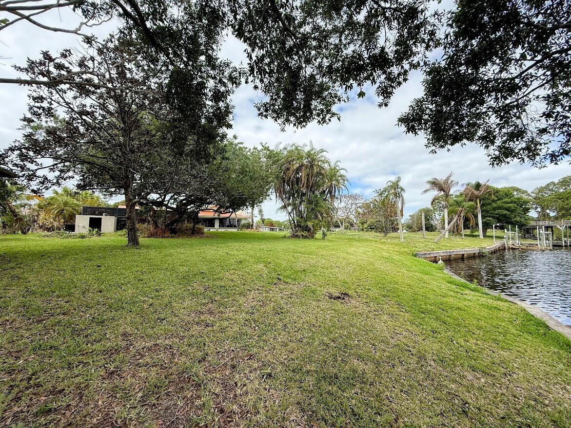 RIVER PARK-UNIT 4 - Residential Lease