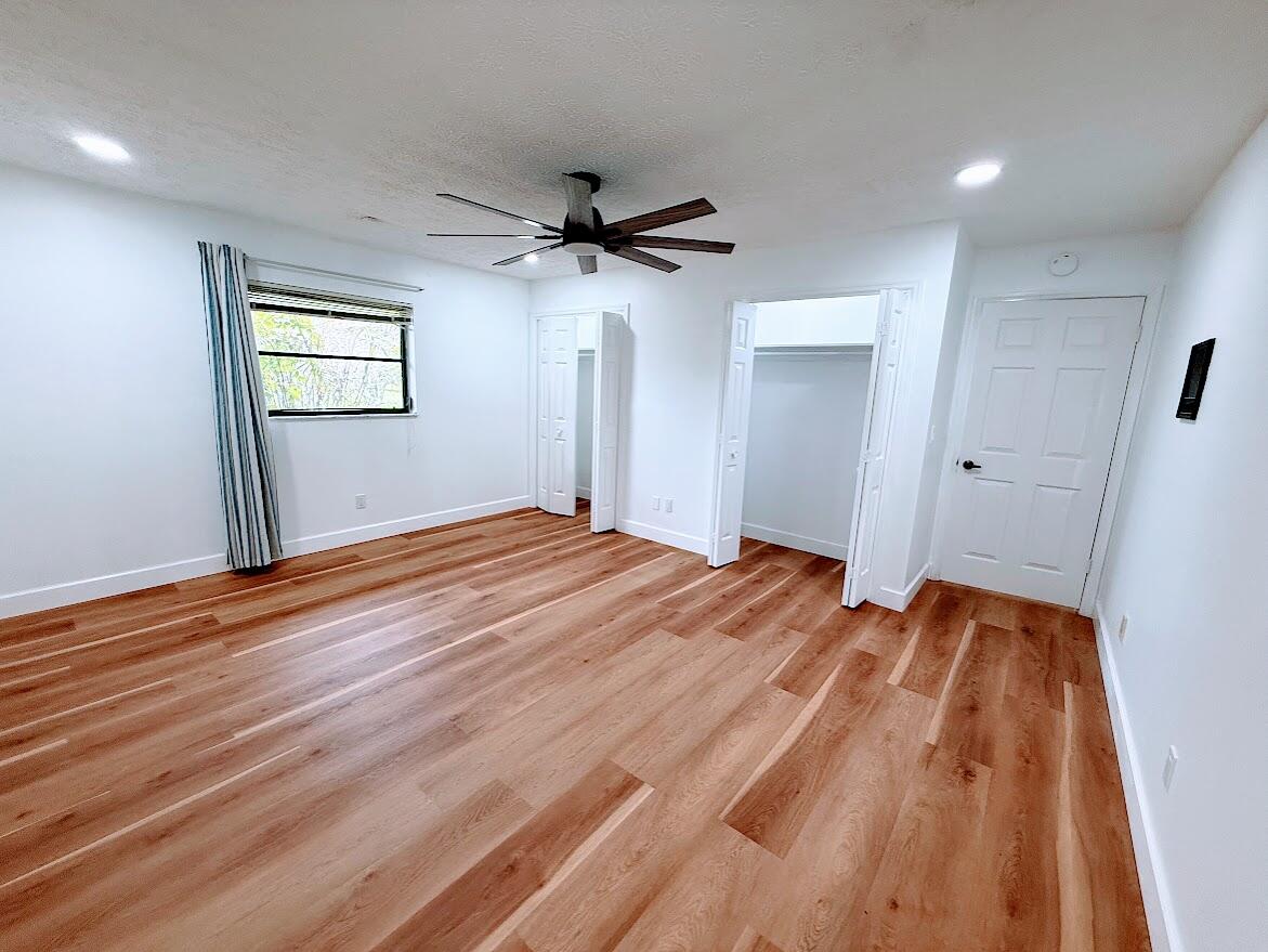 RIVER PARK-UNIT 4 - Residential Lease