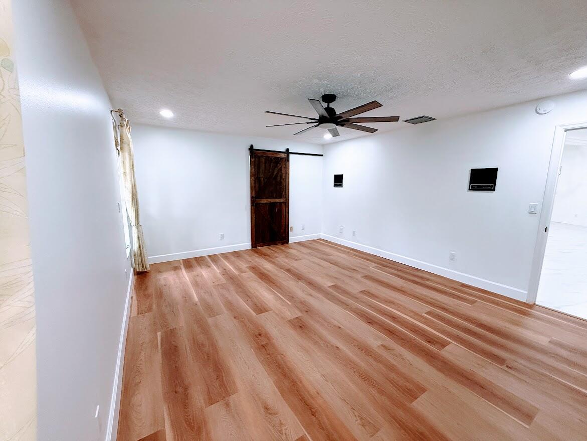 RIVER PARK-UNIT 4 - Residential Lease