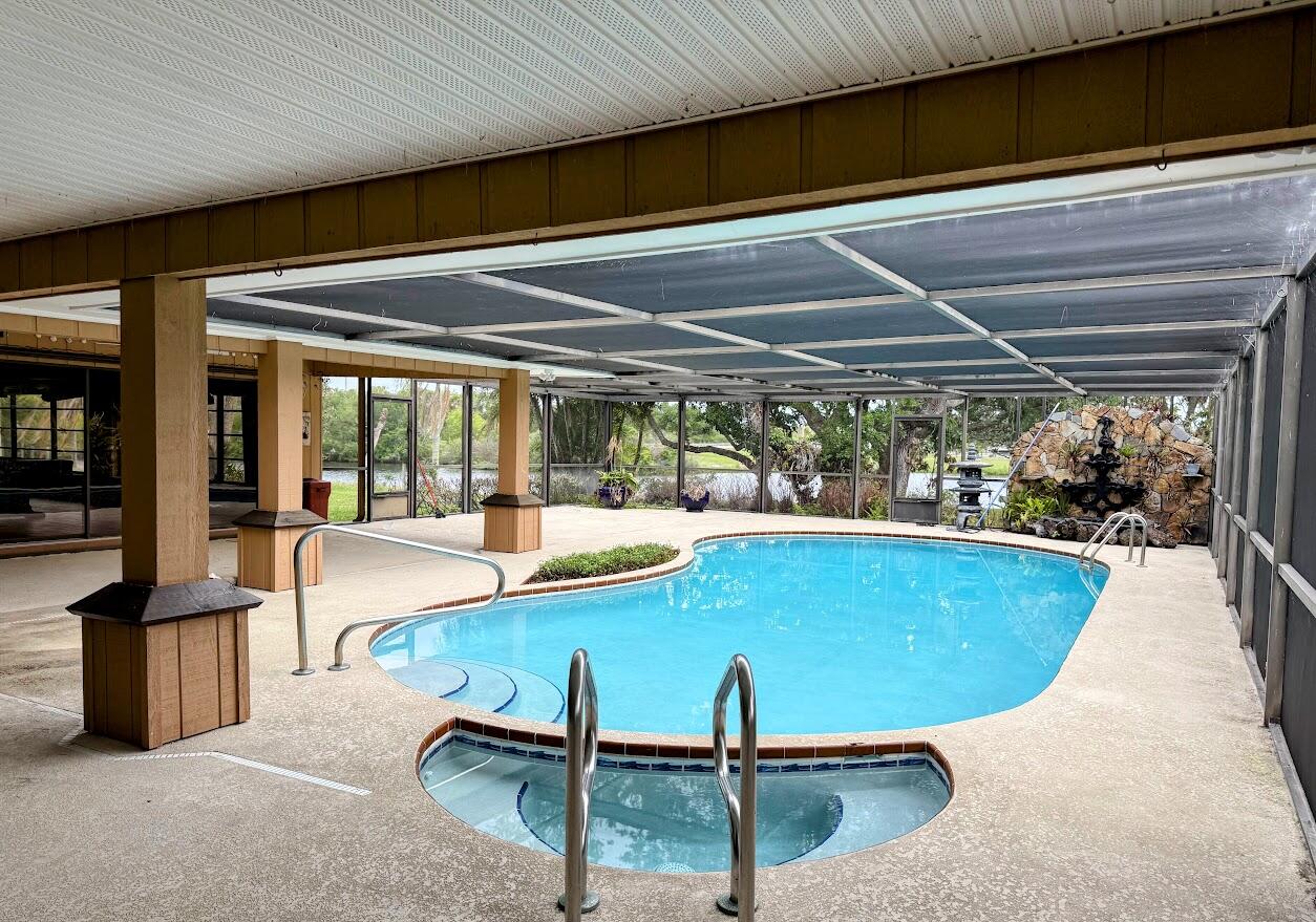 RIVER PARK-UNIT 4 - Residential Lease