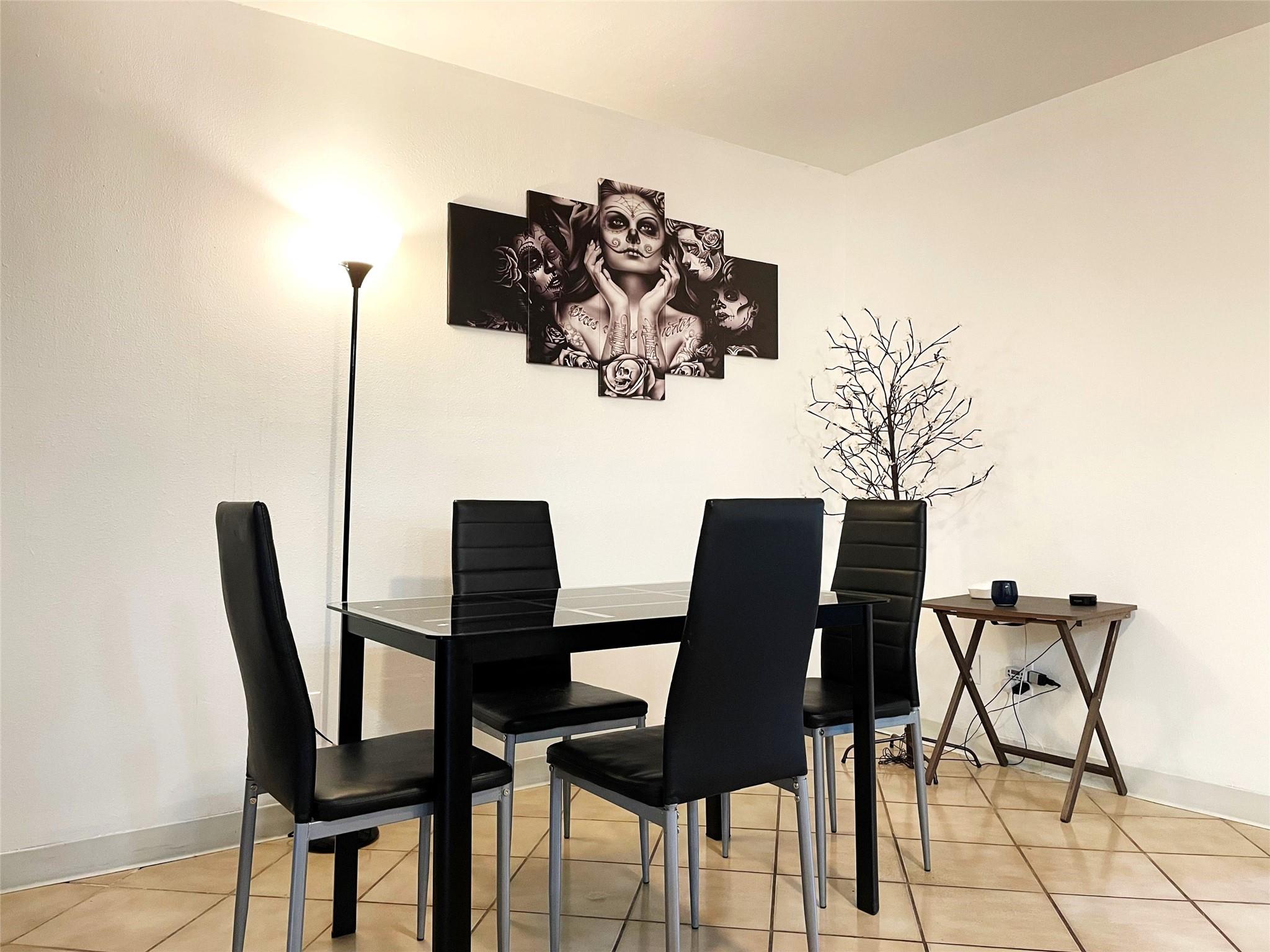 Valencia Village Condo Ph - Residential Lease