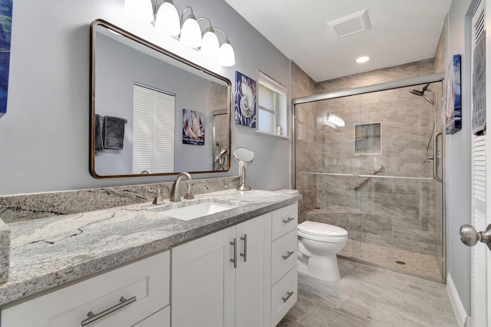 HUNTINGTON POINTE - Residential