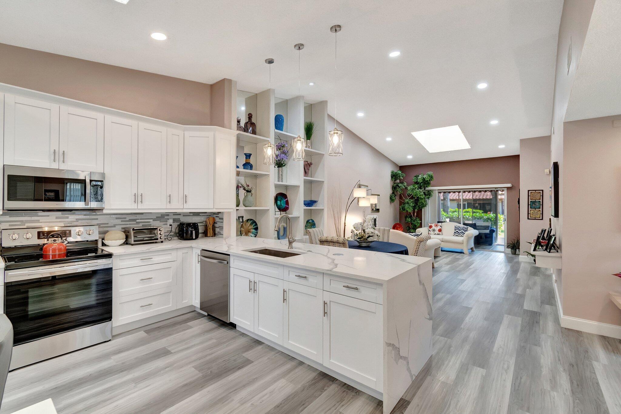 6100 Waldwick Circle