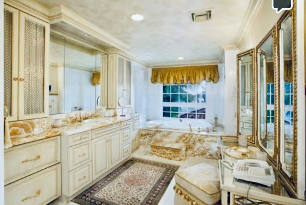 The Harborage - Residential